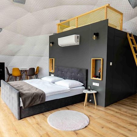 Glamping Resort Dolny Kamenec Esterno foto