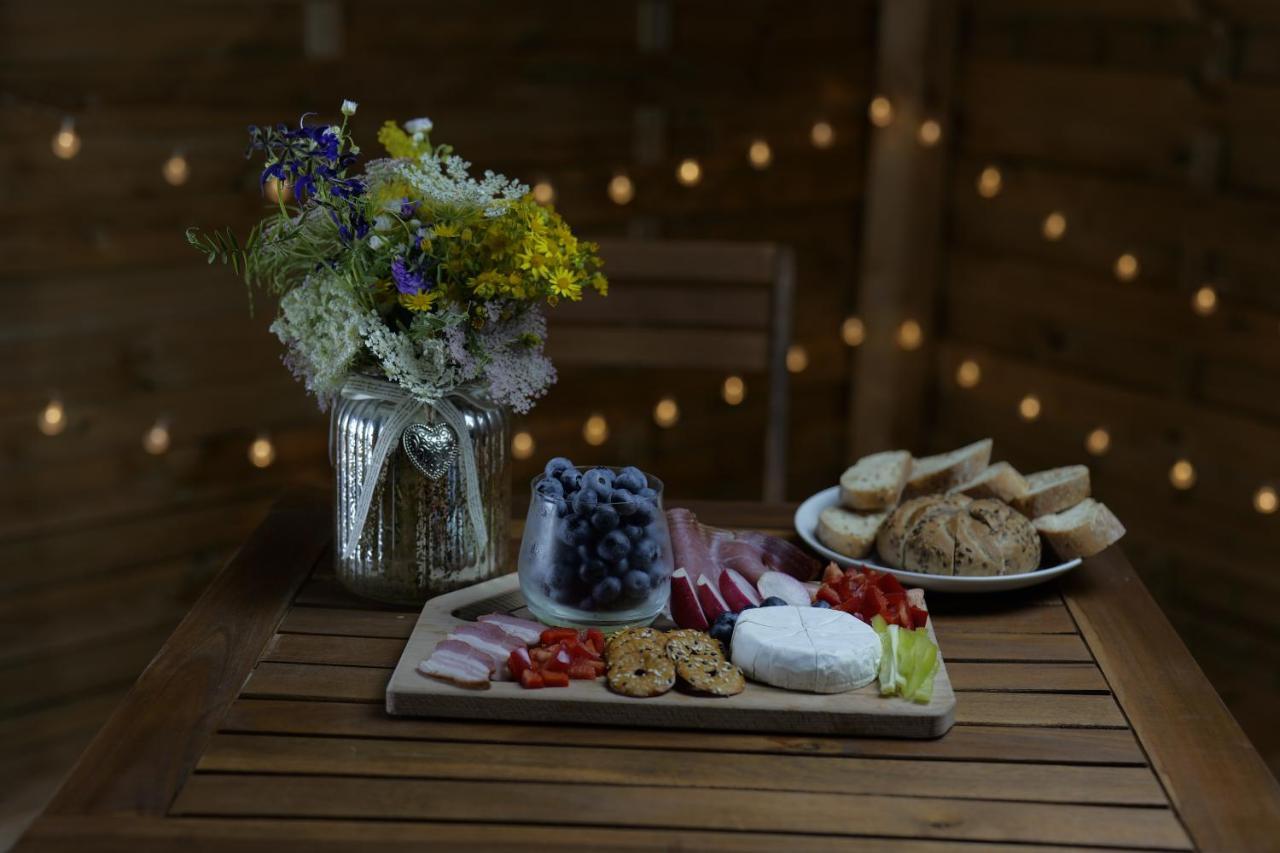 Glamping Resort Dolny Kamenec Esterno foto