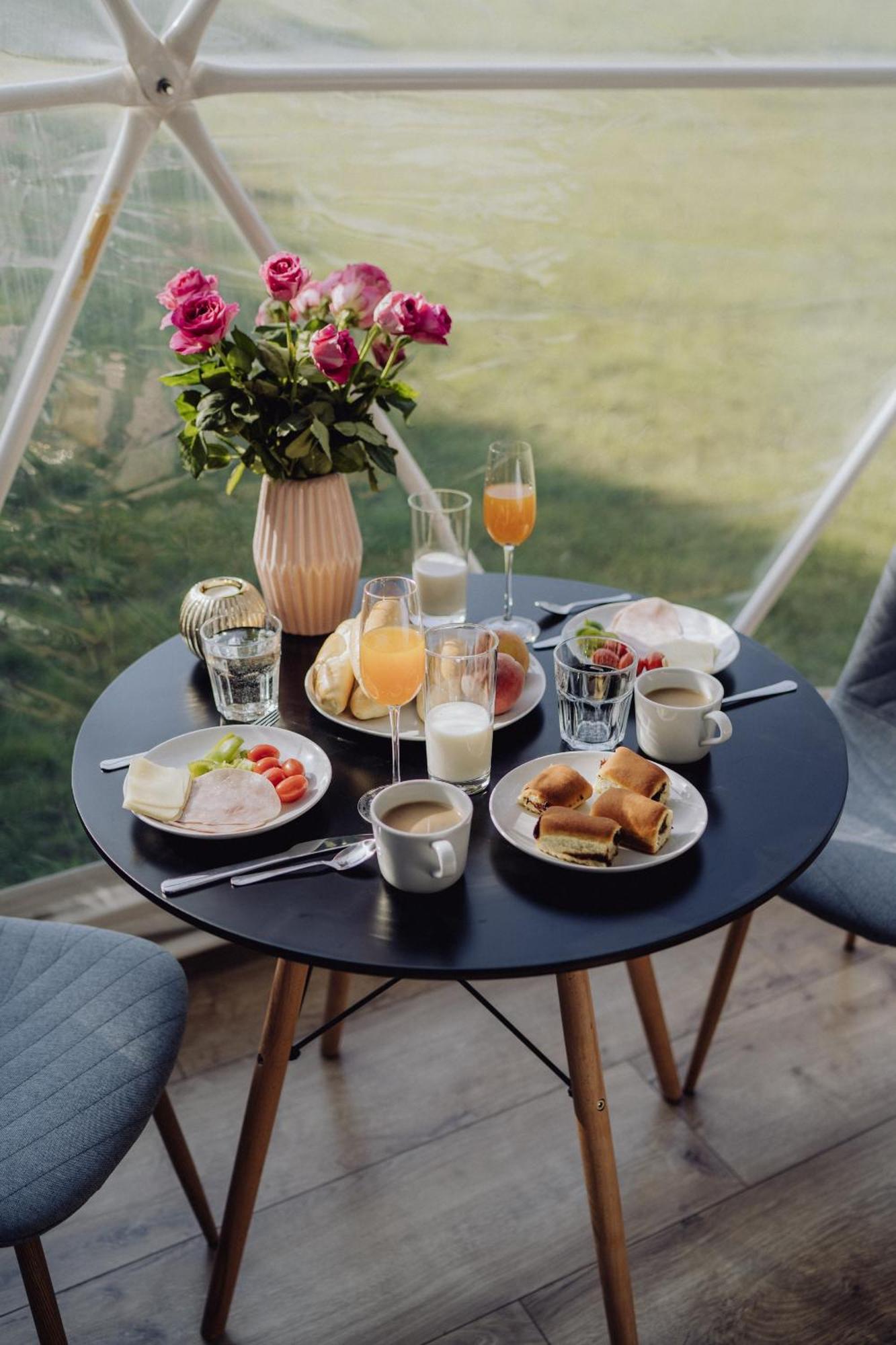 Glamping Resort Dolny Kamenec Esterno foto