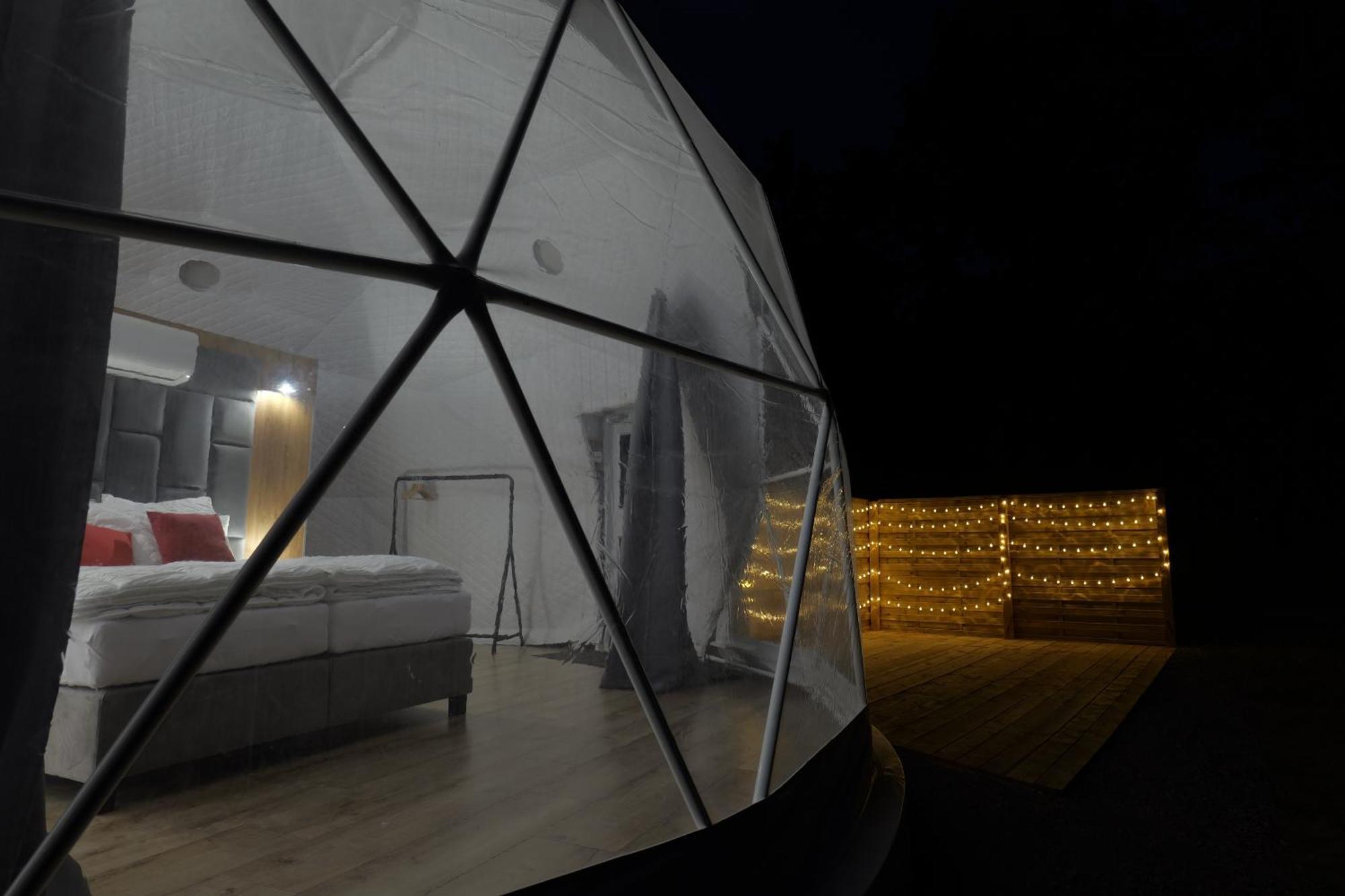 Glamping Resort Dolny Kamenec Esterno foto