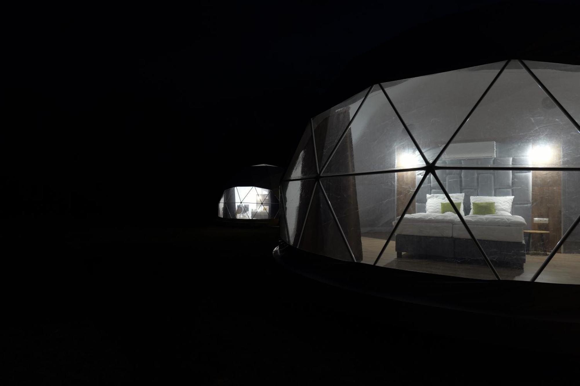 Glamping Resort Dolny Kamenec Esterno foto