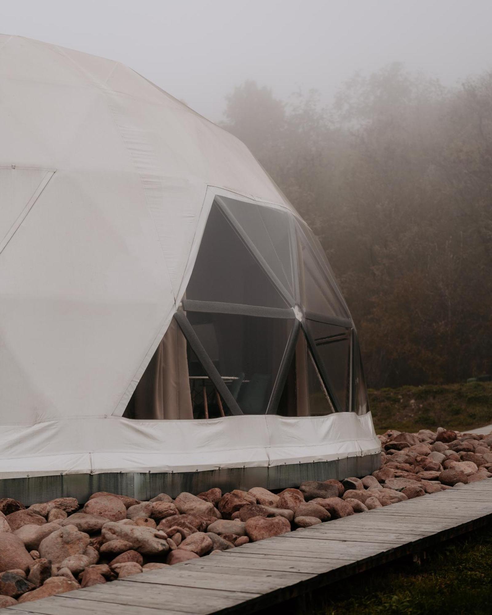Glamping Resort Dolny Kamenec Esterno foto