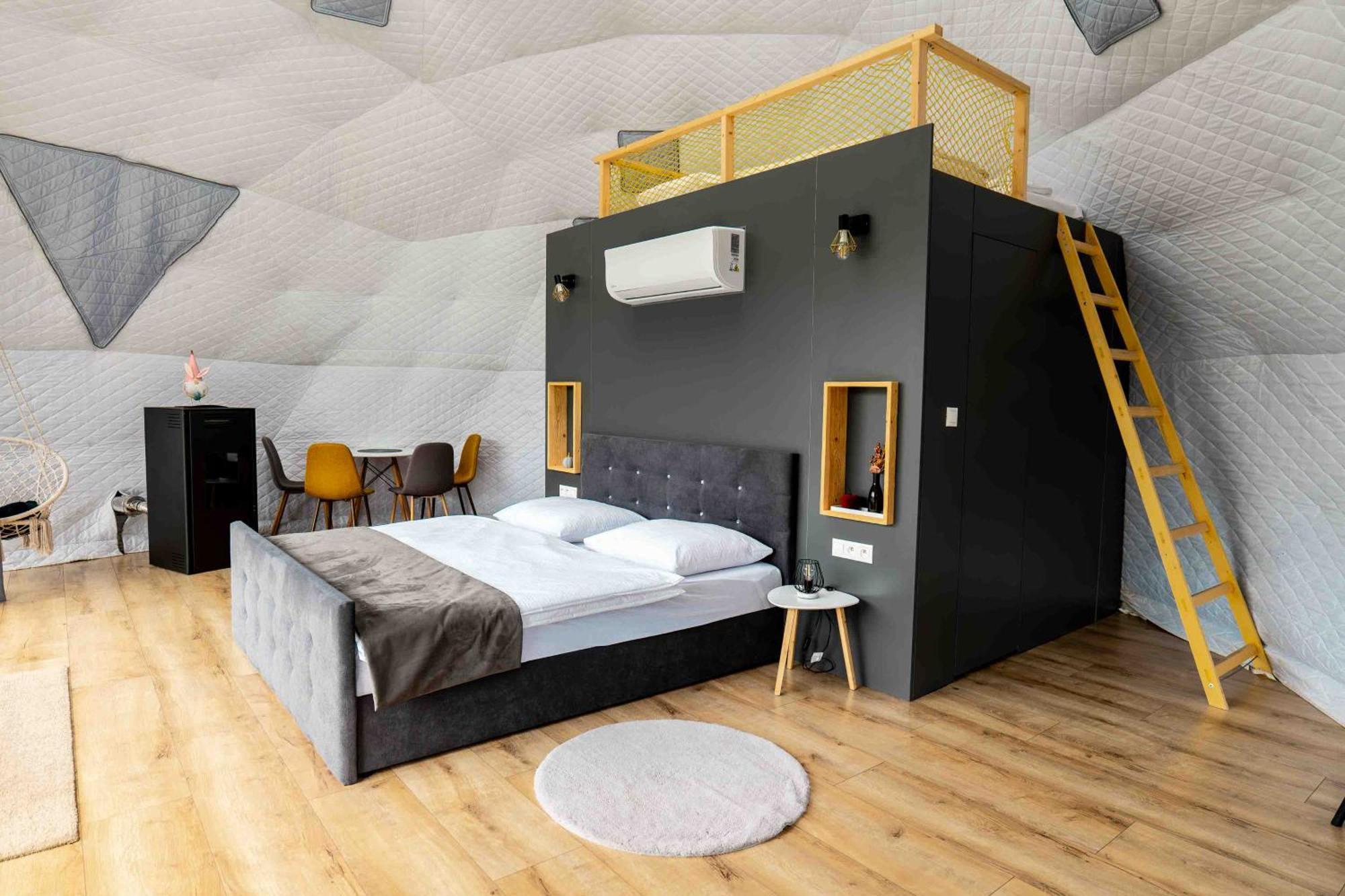 Glamping Resort Dolny Kamenec Esterno foto